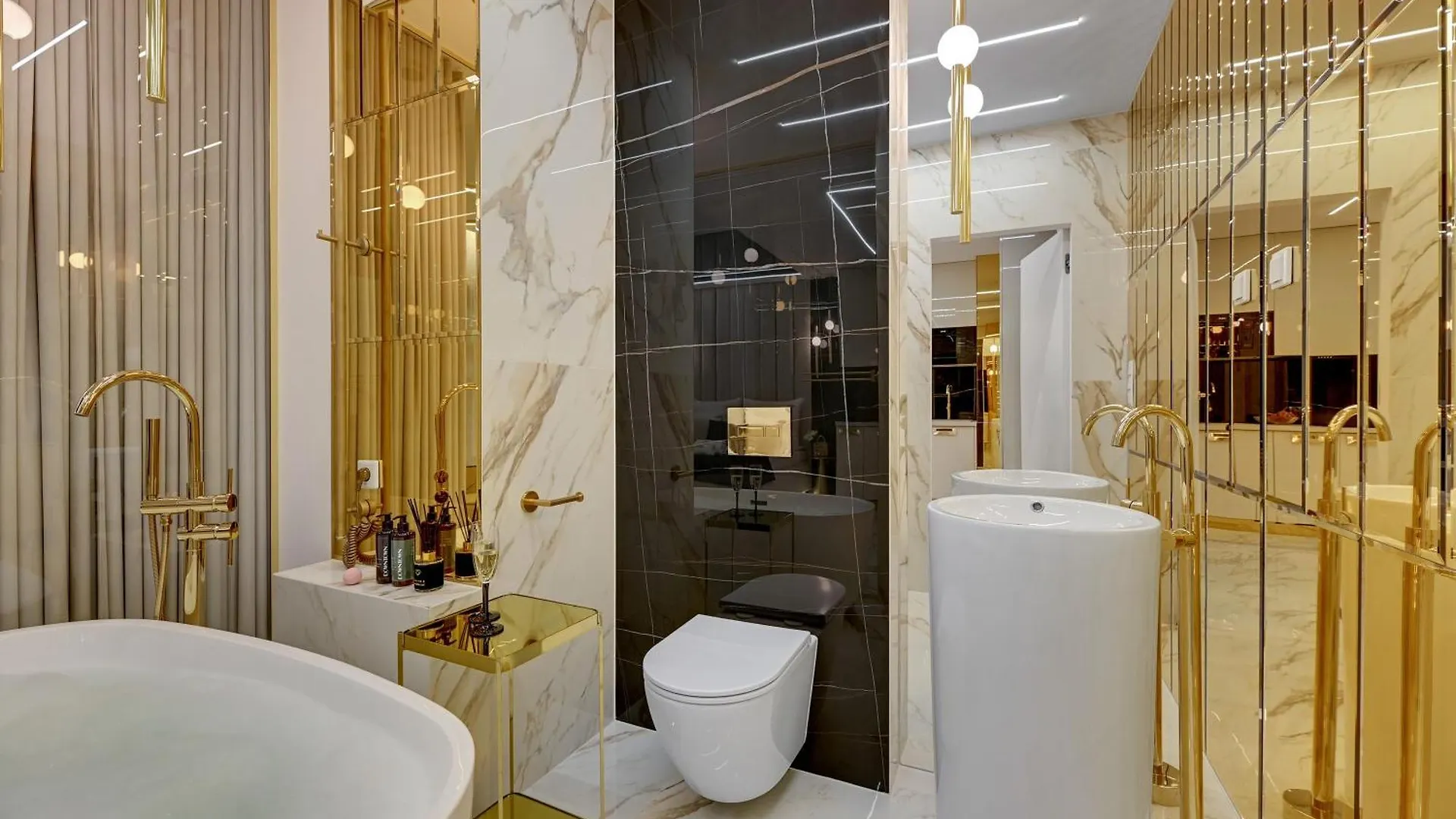 Romantic Stay With Bathtub By Downtown Apartments Gdansk