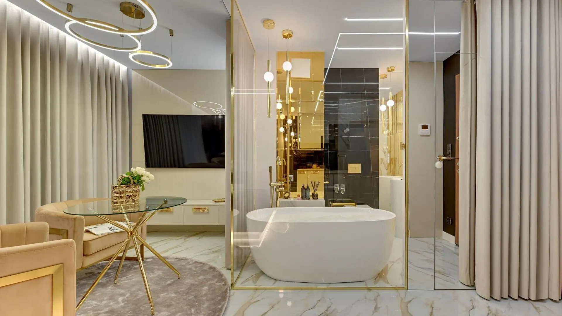 Romantic Stay With Bathtub By Downtown Apartments Gdansk